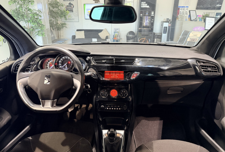 Citroën DS3 1.6 VTi 120 ch So Chic MOTEUR A CHAINE