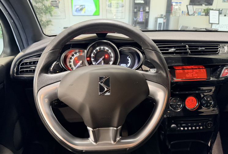 Citroën DS3 1.6 VTi 120 ch So Chic MOTEUR A CHAINE