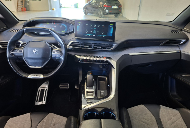 Peugeot 3008 GT PACK 1.6 THP 300  4 X 4 e-EA T8 PHASE 2