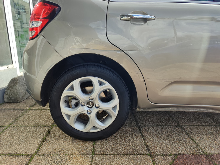 Citroën C3 1.6 VTI 120 CV Exclusive / BOITE AUTO 