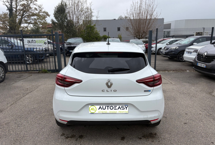 Renault Clio V / 1.6 E-TECH / 145 CH / EVOLUTION 