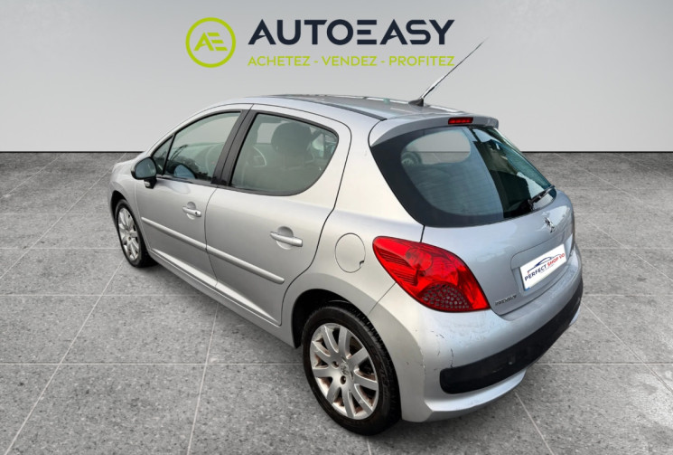 Peugeot 207 1.6i 16V - 120 Sport Pack