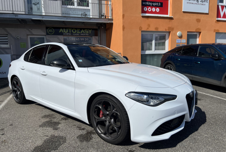 Alfa Romeo Giulia 2.2 JTD SPORT Edition  AT8 MY19