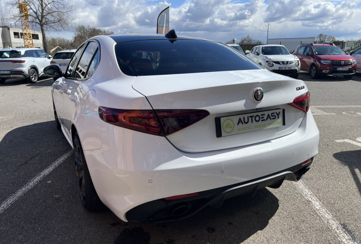 Alfa Romeo Giulia 2.2 JTD SPORT Edition  AT8 MY19