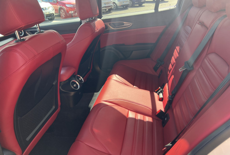 Alfa Romeo Giulia 2.2 JTD SPORT Edition  AT8 MY19