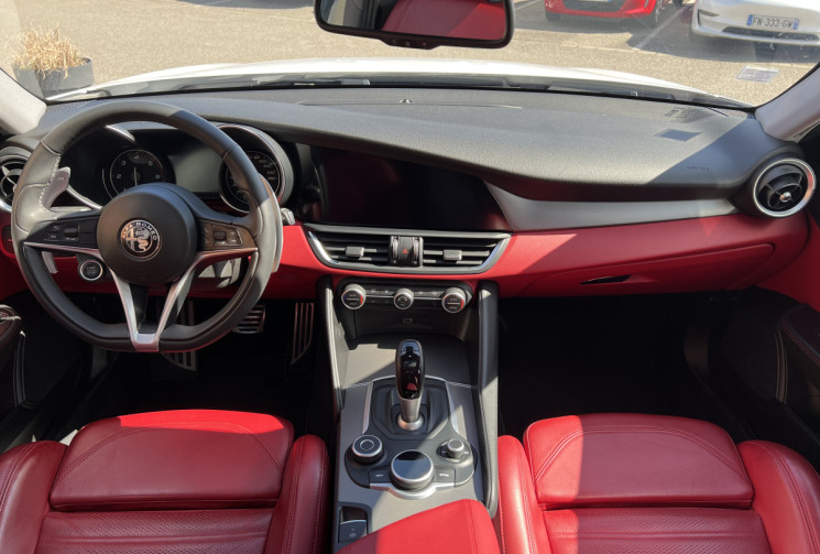 Alfa Romeo Giulia 2.2 JTD SPORT Edition  AT8 MY19