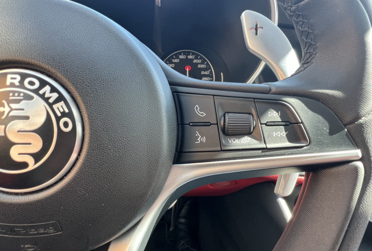 Alfa Romeo Giulia 2.2 JTD SPORT Edition  AT8 MY19