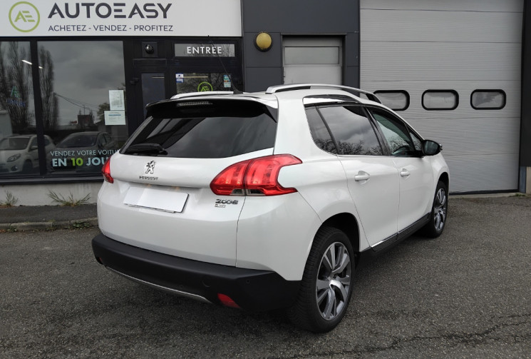 Peugeot 2008 1.2  110 PureTech FELINE TITANE – TO – Suivi complet