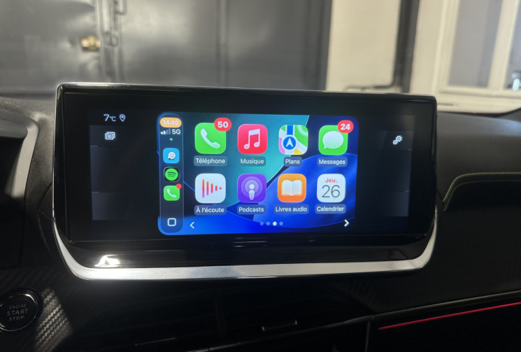 Peugeot 2008 GT PACK 1.2 130ch intérieur alcantara / sièges chauffants / caméra 360 