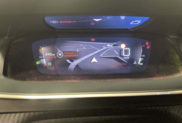 Peugeot 2008 GT PACK 1.2 130ch intérieur alcantara / sièges chauffants / caméra 360 