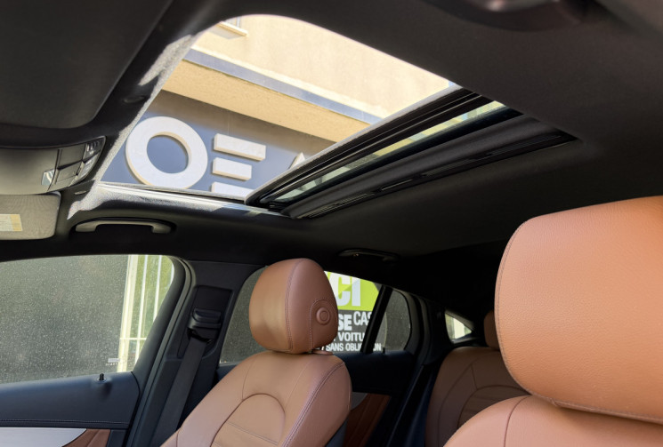 Mercedes GLC Coupé 300 DE 194+122 AMG LINE PACK PREMIUM 4MATIC 9G-TRONIC * FULL ENTRETIEN MERCEDES *