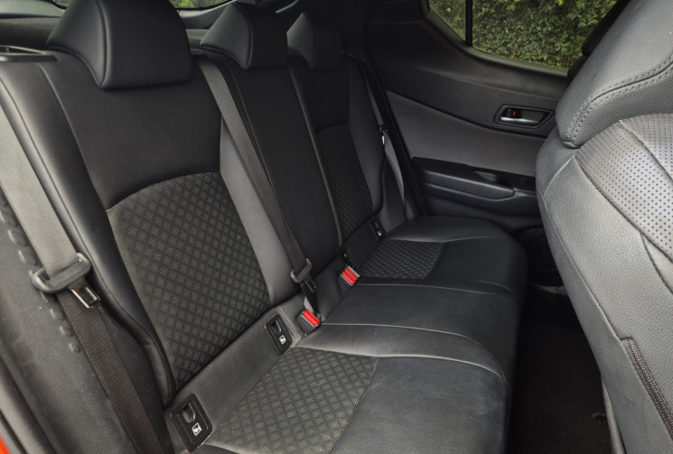 Toyota C-HR  184h Première 2WD E-CVT MC19