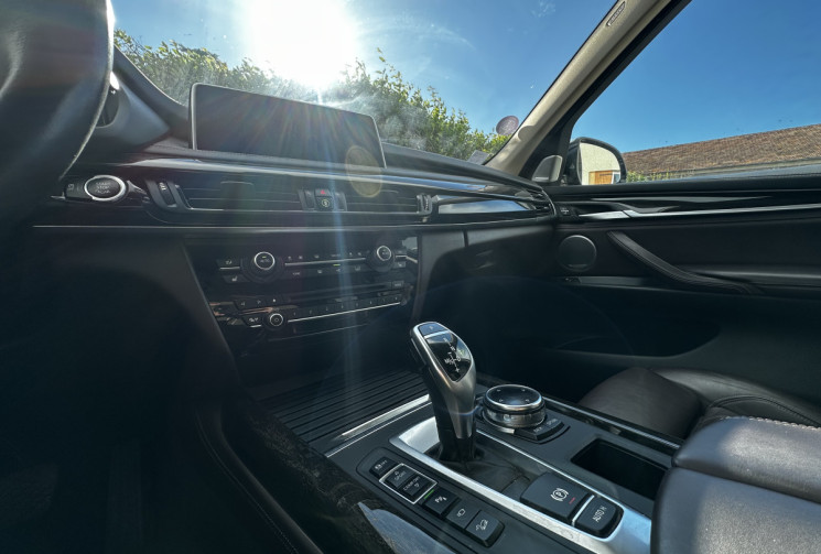 BMW X5 F15 xDrive 50 iA 450ch Lounge Plus + Options
