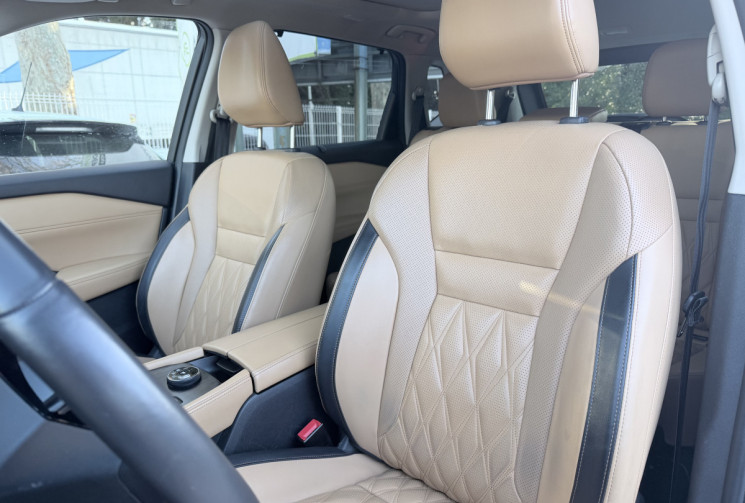 Nissan X-Trail e-POWER 213 e-4ORCE 7 Places Tekna Plus 7 Places / 1ère Main / Suivi Nissan