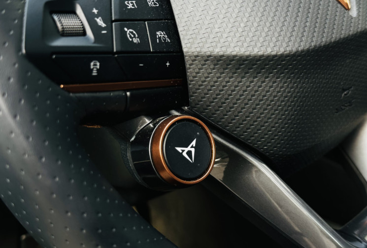 CUPRA Formentor 1.4 e-HYBRID 245ch VZ Tribe / Garantie mai 2028