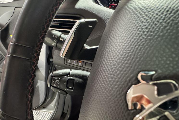 Peugeot 308 SW GT GARANTIE 1 AN 2.0 BlueHDi S&S 180 cv