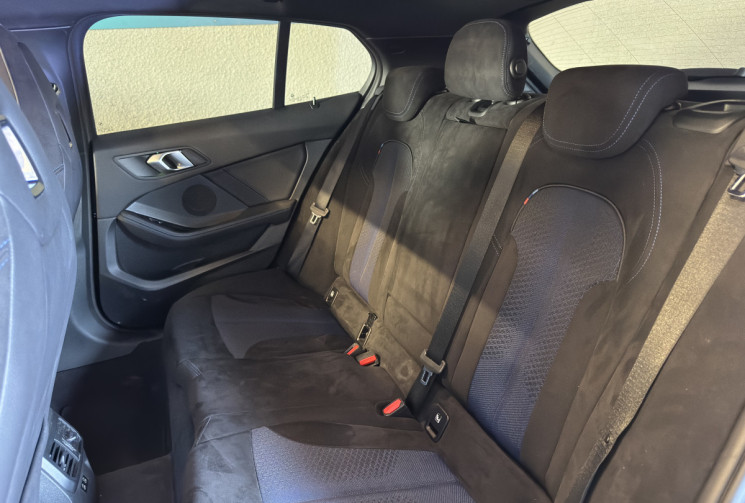 BMW Série 1 (F40) 118 D 150 M SPORT / 1ER MAIN / TOIT OUVRANT / JA19 / MONOCOQUES