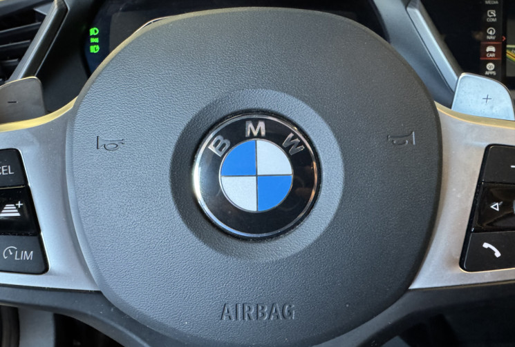 BMW Série 1 (F40) 118 D 150 M SPORT / 1ER MAIN / TOIT OUVRANT / JA19 / MONOCOQUES