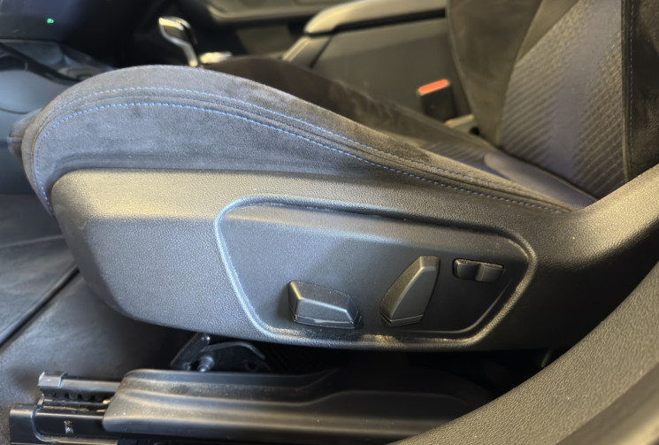 BMW Série 1 118 D 2.0 F 40 150 M SPORT 1ER MAIN TOIT OUVRANT SIEGE F1 JANTES 19