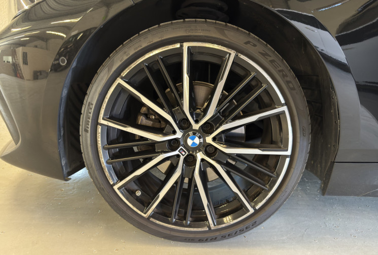 BMW Série 1 118 D 2.0 F 40 150 M SPORT TOIT OUVRANT SIEGE  F1 JANTES 19