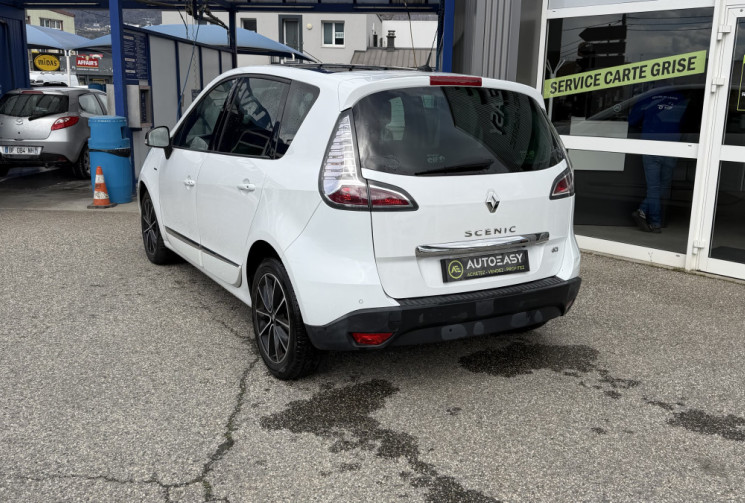 Renault Scénic III Phase 2 1.6 dCi 130 ch BOSE EDITION