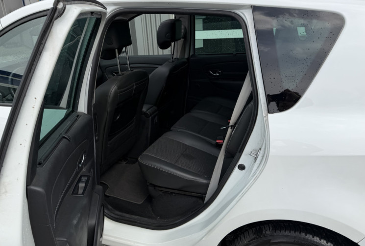 Renault Scénic III Phase 2 1.6 dCi 130 ch BOSE EDITION