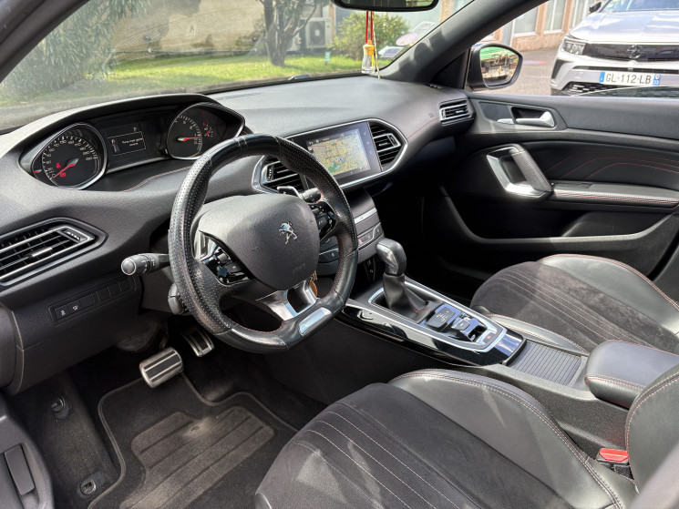 Peugeot 308 GT Line 130 cv / Courroie à jour / EAT6