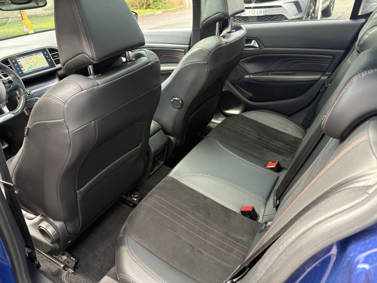 Peugeot 308 GT Line 130 cv / Courroie à jour / EAT6