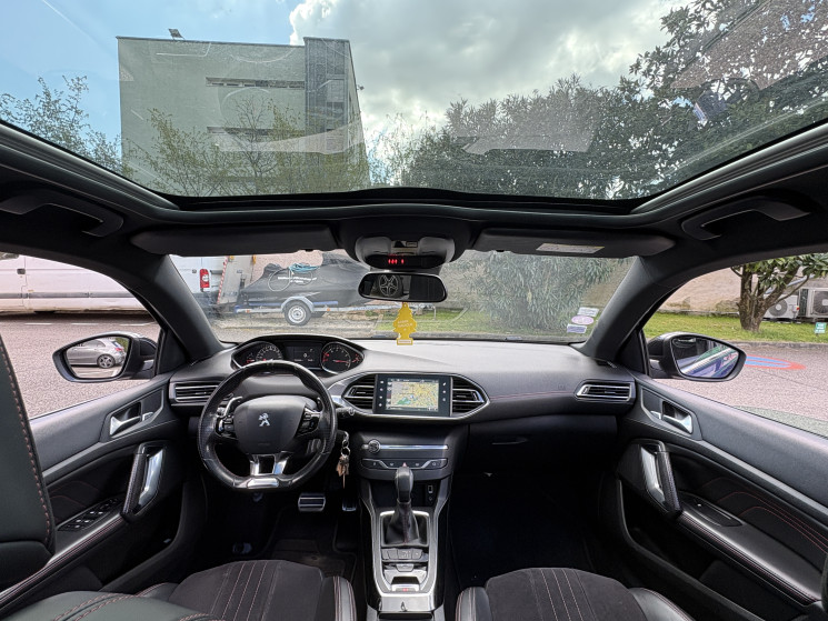 Peugeot 308 GT Line 130 cv / Courroie à jour / EAT6