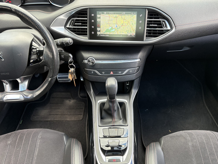 Peugeot 308 GT Line 130 cv / Courroie à jour / EAT8