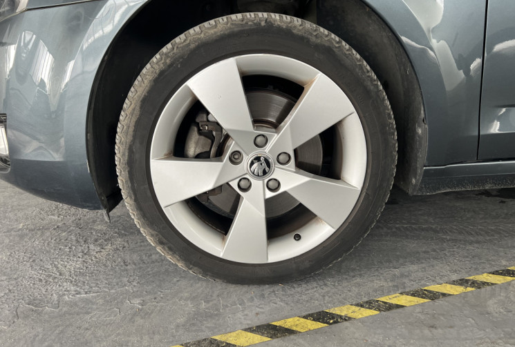 Skoda Octavia Combi  1.8 TFSI DSG7 180