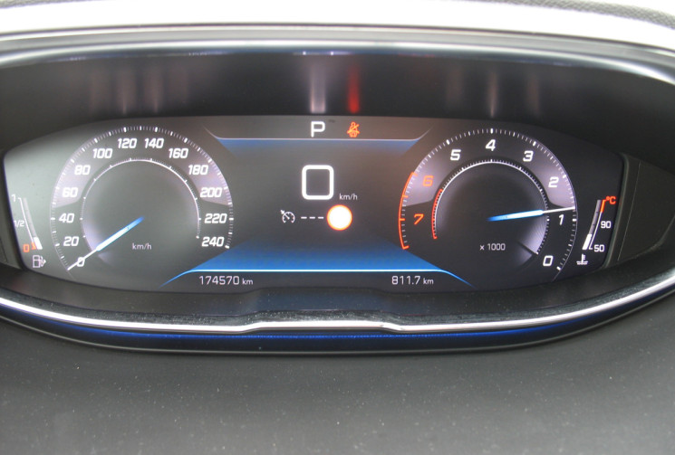 Peugeot 3008 1.2 THP 130 ACTIVE BUSINESS EAT8