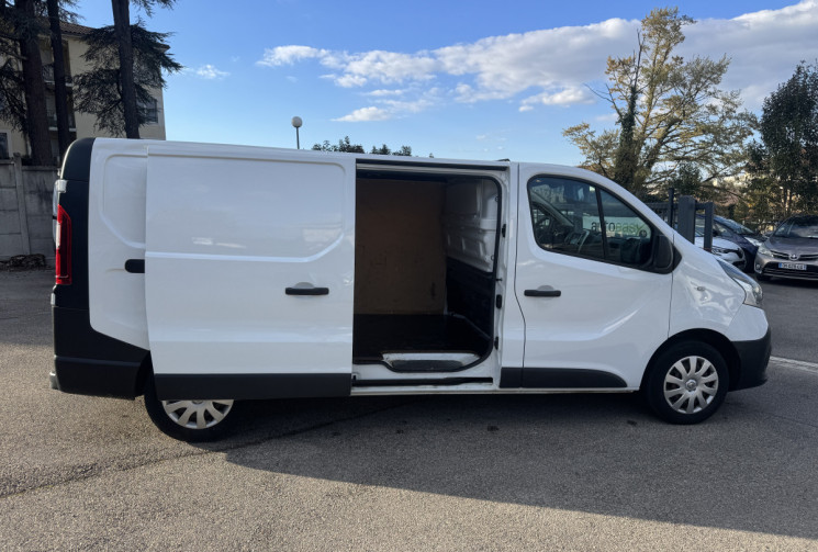 Renault Trafic L2H1 / 1.6 DCI / 95 CH / GRAND CONFORT / 12000HT  