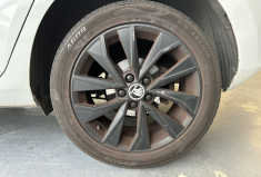 Skoda Fabia  1.2 TSI 90 Drive / CarPlay / Toit panoramique / Entretien rigoureux