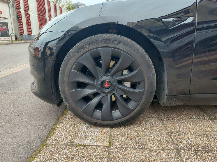 Tesla Model 3 Autonomie Standard Plus // Propulsion / 275 cv