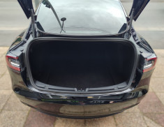 Tesla Model 3 Autonomie Standard Plus // Propulsion / 275 cv