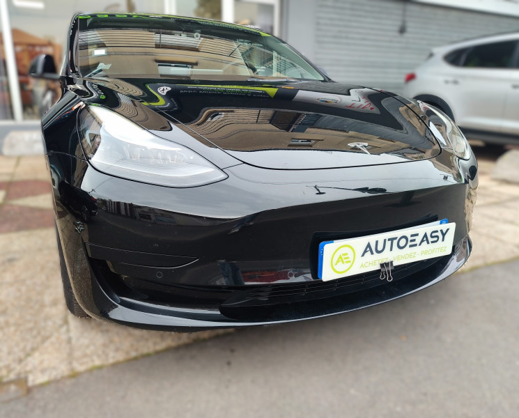 Tesla Model 3 Autonomie Standard Plus // Propulsion / 275 cv