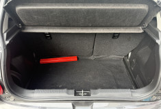 Suzuki Swift 1.2 DUALJET 83 HYBRID AVANTAGE / 1er MAIN