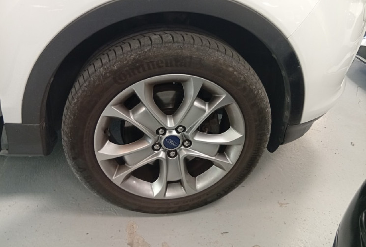 Ford Kuga 2.0 150 cv Titanium