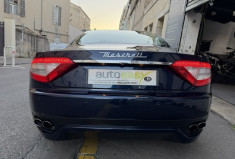 Maserati GranTurismo  4.2 V8 405 cv / bose sound system / insert bois / ja 20 pouces / parfait état 