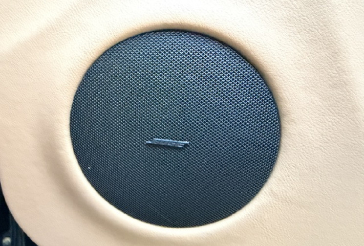 Maserati GranTurismo  4.2 V8 405 cv / bose sound system / insert bois / ja 20 pouces / parfait état 