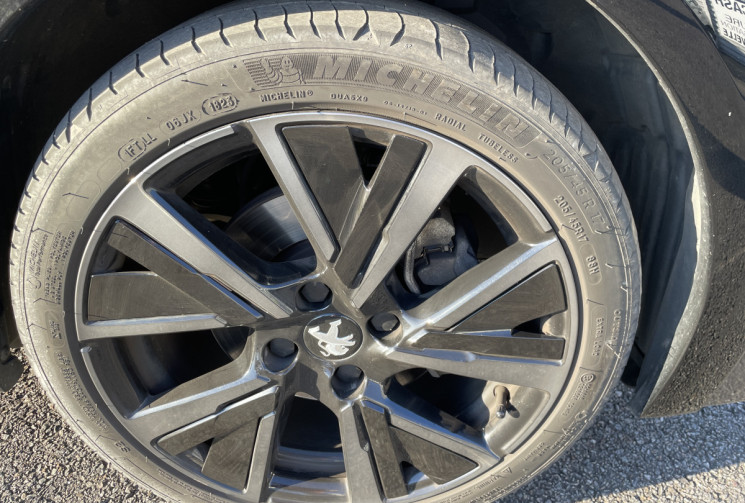 Peugeot 208 II 1.2 PureTech BVA EAT8 110 CV GT 