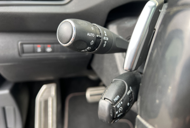 Peugeot 308 Phase II 1.5 BlueHDi EAT8 S&S 130 cv Boîte auto GT LINE / 1ÈRE MAIN 