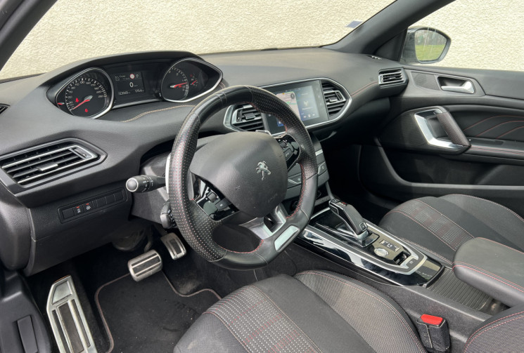 Peugeot 308 Phase II 1.5 BlueHDi EAT8 S&S 130 cv Boîte auto GT LINE / 1ÈRE MAIN 