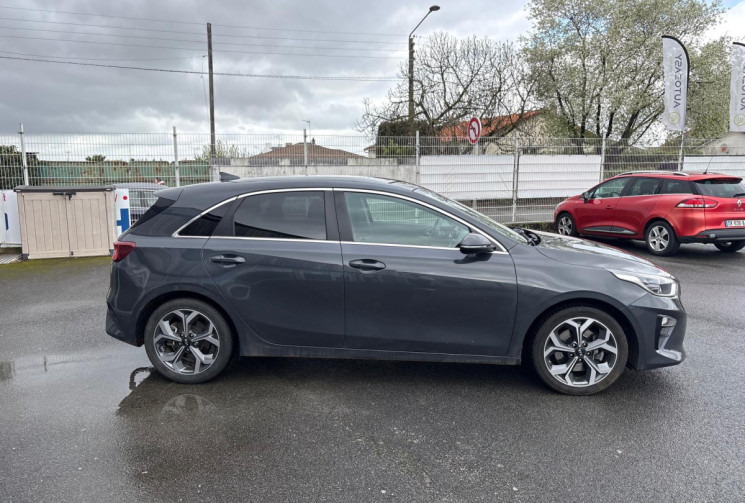 Kia Ceed III 1.0 T-GDI 120 GT LINE / CHAINE DE DISTRIBUTION /GARANTIE 12 MOIS 