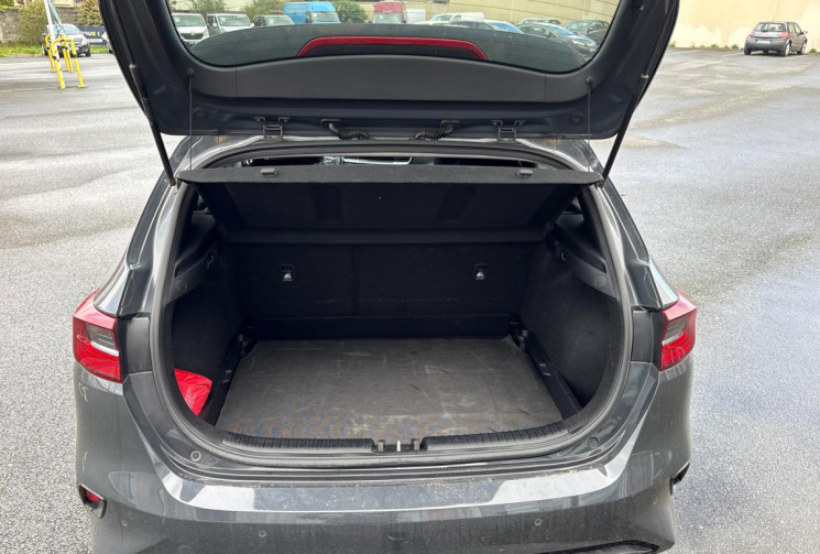 Kia Ceed III 1.0 T-GDI 120 GT LINE / CHAINE DE DISTRIBUTION /GARANTIE 12 MOIS 