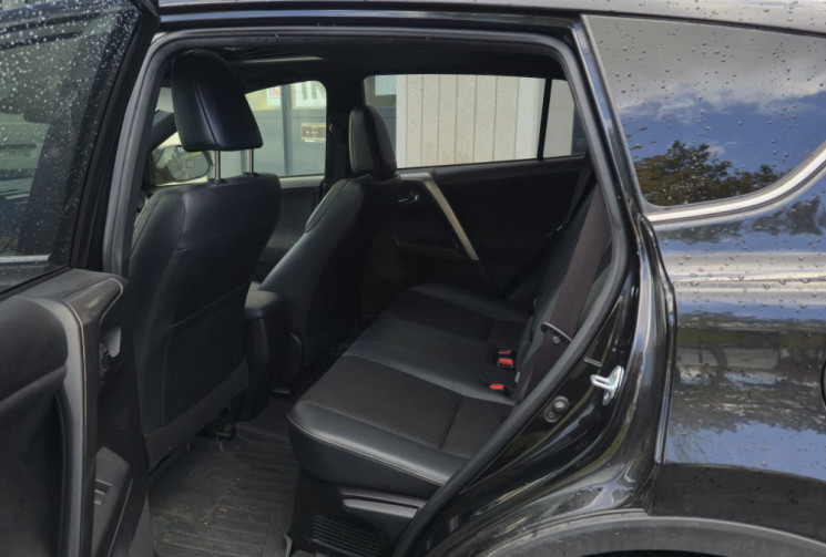 Toyota RAV4 2.5 Hybrid 197 BLACK EDITION 