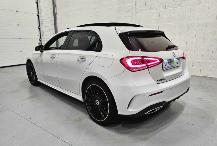 Mercedes Classe A 250e 218 cv AMG line / pack premium plus / origine france / suivi concession 
