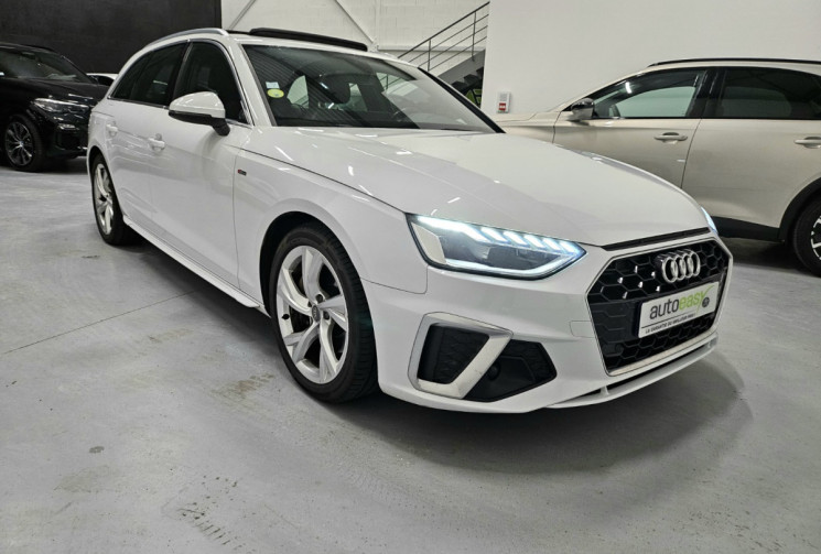 Audi A4 40 tdi 190 cv S TRONIC 7 s line / toit pano / cockpit / carplay / orignie france 