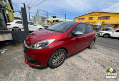 Peugeot 208 1.2 PureTech 82ch E6.2 Evap Signature 5p